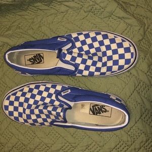 Men’s checkered vans